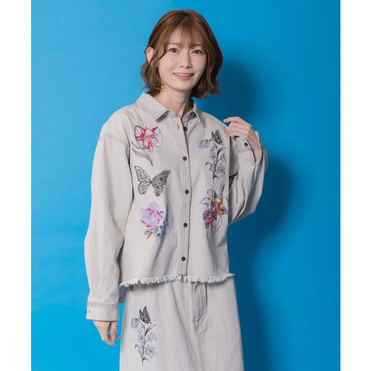 グレー | 花蝶刺繍すそフリンジ入りデニムシャツ | ScoLar