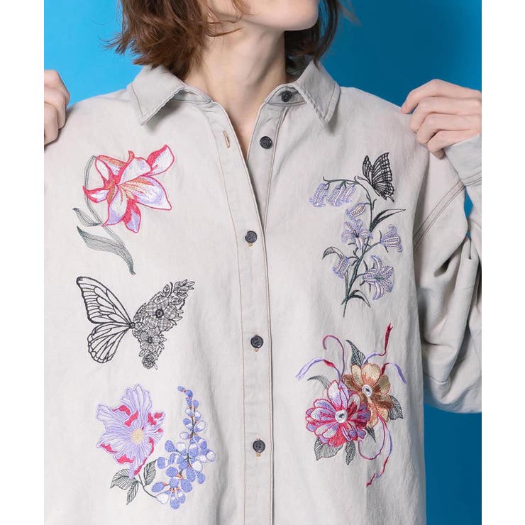 花蝶刺繍すそフリンジ入りデニムシャツ | ScoLar | 詳細画像9 