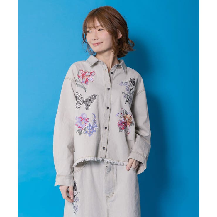花蝶刺繍すそフリンジ入りデニムシャツ | ScoLar | 詳細画像2 
