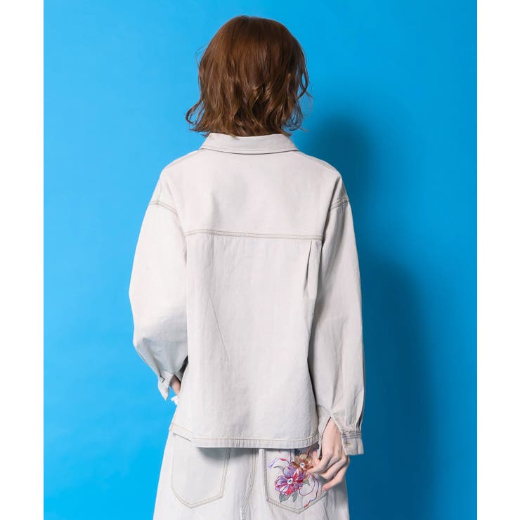 花蝶刺繍すそフリンジ入りデニムシャツ | ScoLar | 詳細画像4 