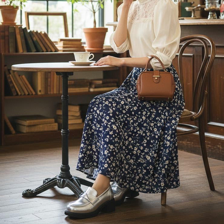 シルバー | 【2026春夏新作】ボリュームソール・クロスローファー | Scramble