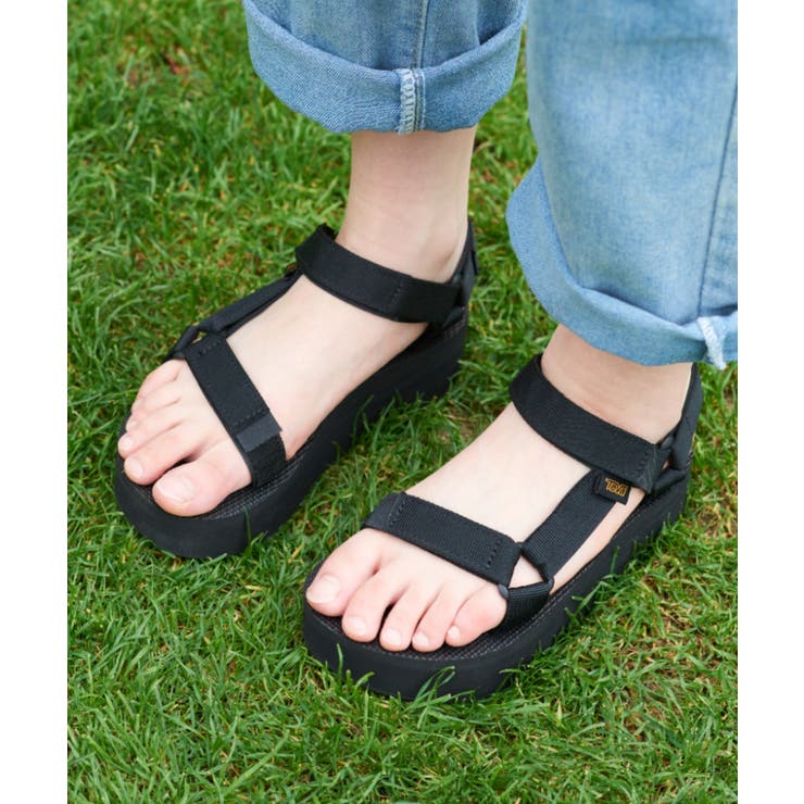 TEVA】FLATFORM UNIVERSAL スポーツサンダル[品番：TTMW0000383