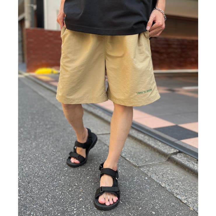 ワンポイント刺繍ナイロンハーフパンツ LESS IS[品番