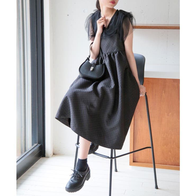 MAISON BREEZE】ふくれジャガードキャミワンピース キレイ色[品番