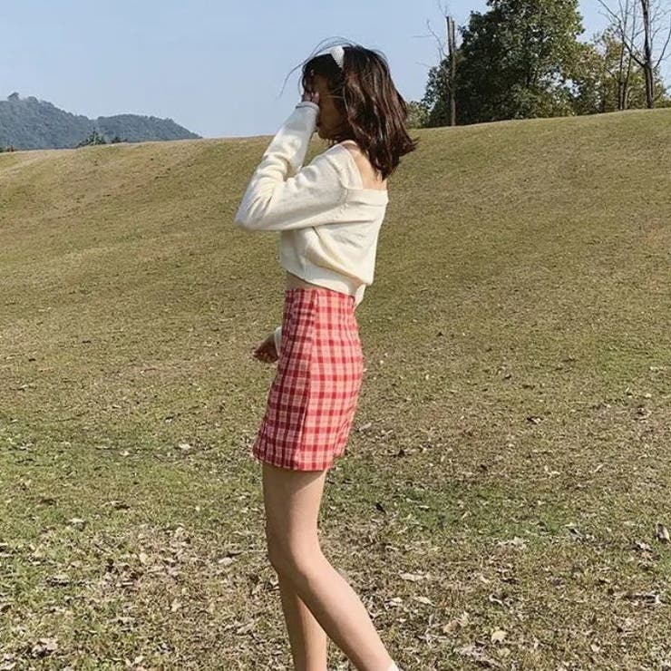 Miu Miu ダークレッドチェックタイトスカート Miu Miu ロングTシャツ | レッド | FARFETCH JP
