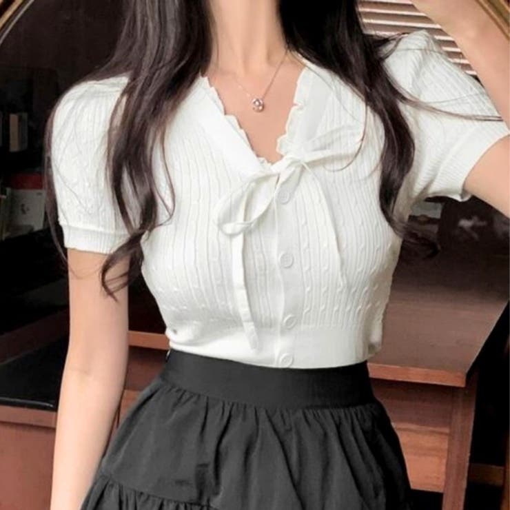 TO BE CHIC モスグリーンフリルリボン 半袖ニット 75d90aae4e056de257a0399578b632