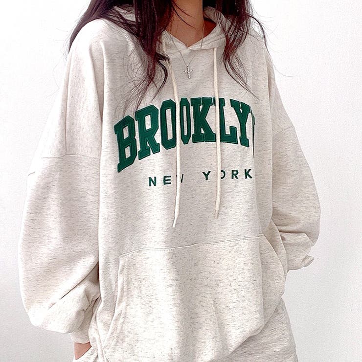 BROOKLYNロゴオーバーサイズパーカー 秋 冬[品番：SHNW0010258