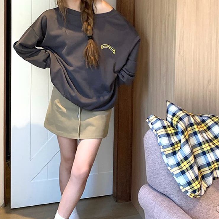 バックサークルロゴプリントオフショルダースウェットトレーナー 春 秋 | SHEENA  | 詳細画像25 