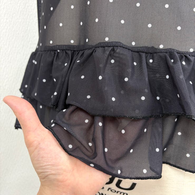 裾フリルドットシアートップス[品番：SHNW0012493]｜SHEENA （シーナ