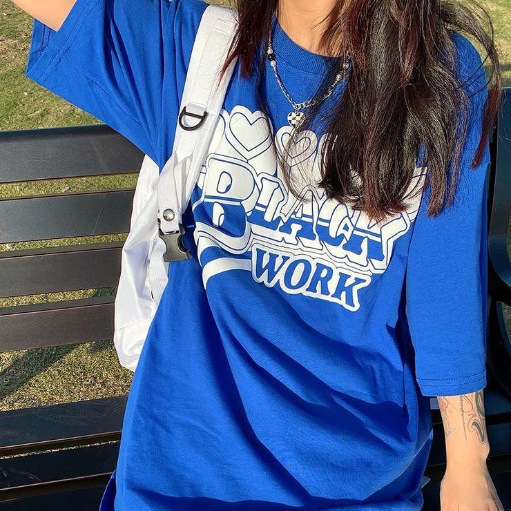 ブルー | BLACK WORKロゴプリントオーバーサイズTシャツ | SHEENA 