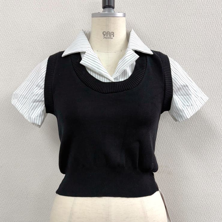 レイヤード風ストライプ半袖シャツ×ニットベストトップス[品番