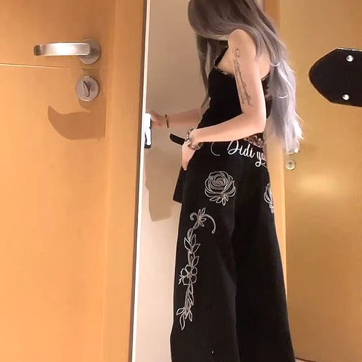 バックフラワーロゴ刺繍カーブワイドパンツ | SHEENA  | 詳細画像7 