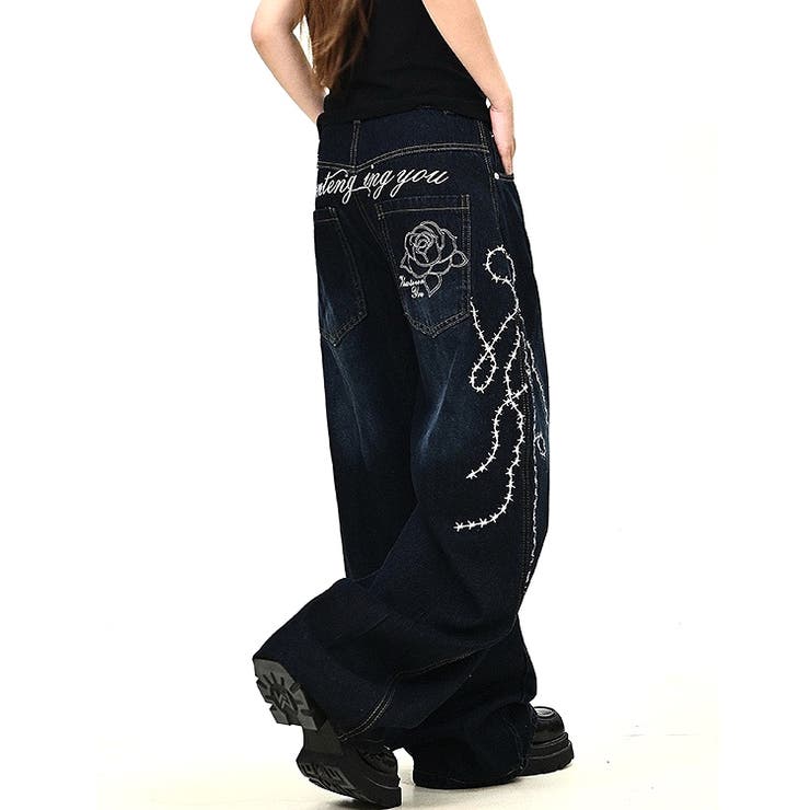 バックローズ刺繍ロゴカーブワイドデニムパンツ[品番：SHNW0012738