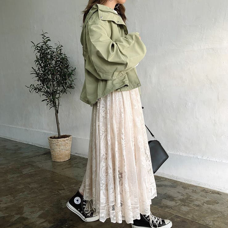 ヴィヴィアンタム　花柄レースフレアスカート ヴィヴィアンタム 花柄レースフレアスカート VIVIENNE TAM 花柄