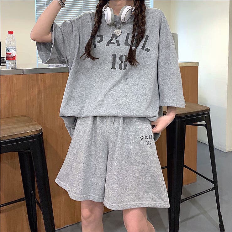 【新品未使用】トイプードルワンポイントTシャツ&総柄ショートパンツ グレー 2025人気のトイ・プードルシリーズ登場 ワンポイント刺繍半袖T