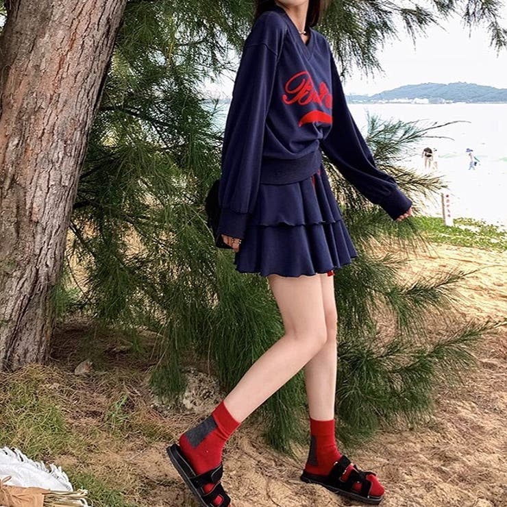 Vネックロゴトレーナー×ティアードミニスカート 2点SET 秋 | SHEENA  | 詳細画像24 