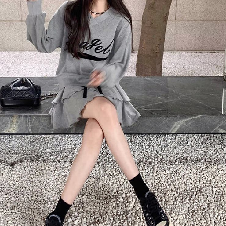 Vネックロゴトレーナー×ティアードミニスカート 2点SET 秋 | SHEENA  | 詳細画像7 