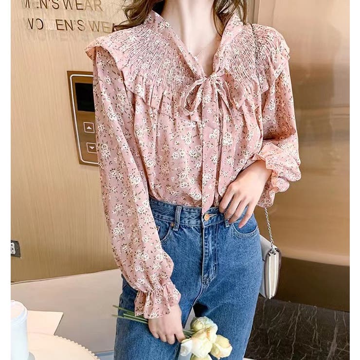 注目ショップ・ブランドのギフト 花柄トップス フリルトップス 花柄[品番：SHNW0006456]｜Achic トップス