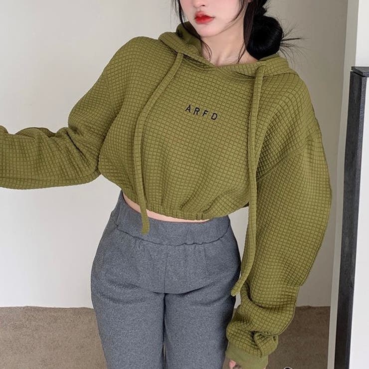 新品✴︎CHANEL✴︎ショート丈トップス セール】カットジャガードショート丈トップス（Tシャツ