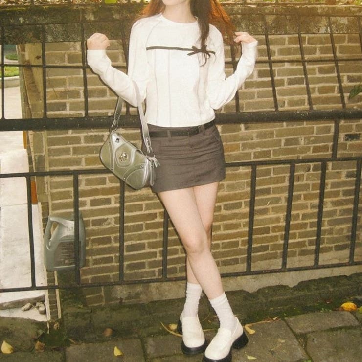 リボン白美学スリムクロップトップス | Achic | 詳細画像9 