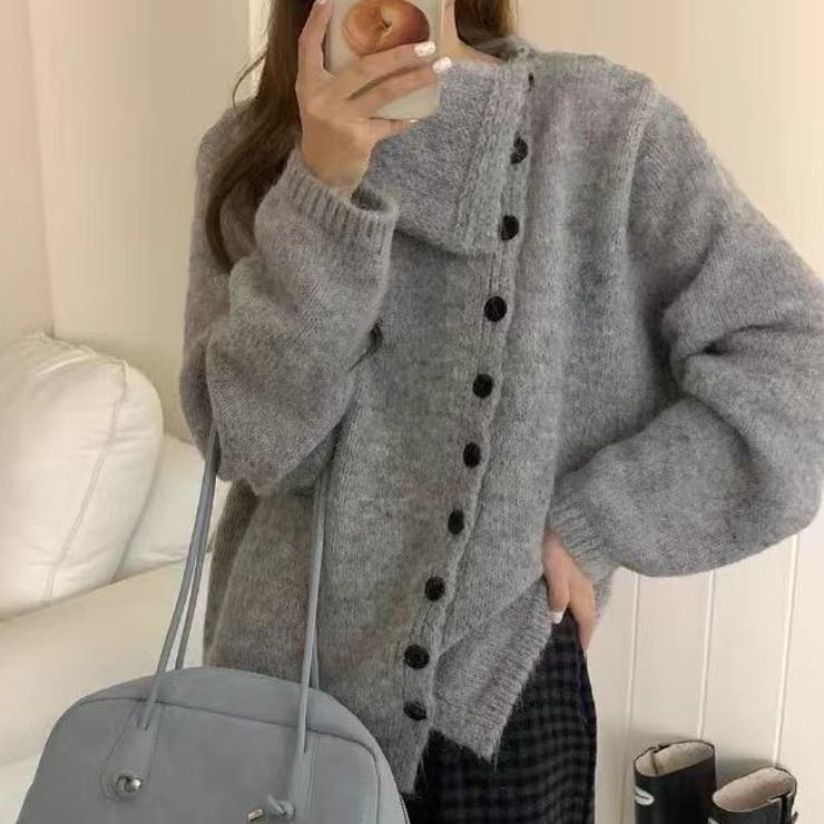 グレー | ボタンアップ大きい衿ニットプルオーバー | Achic