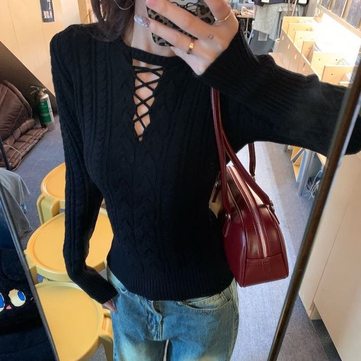 ブラック | レースアップケーブルニットプルオーバー | Achic