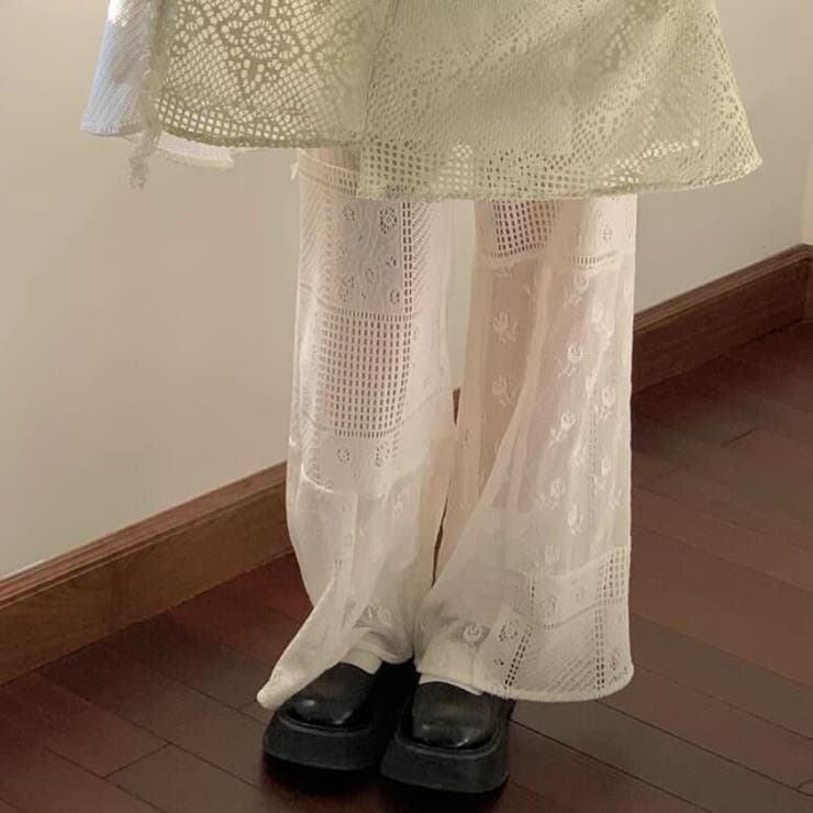 新品未使用✨ハグオーワー　カットワークレースパッチワークパンツ ハグオーワー⭐︎ カットワークレースパッチワークパンツ新品