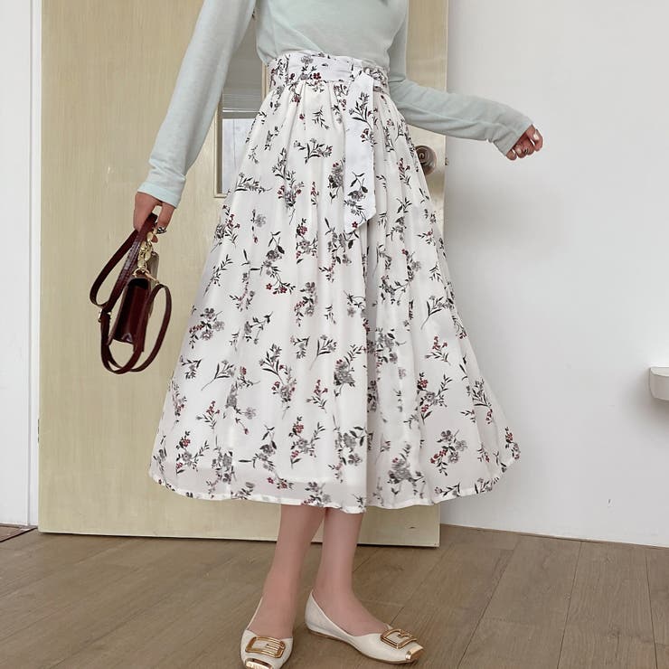 ロングスカート 花柄 可愛い 品番 Shnw Achic アシック のレディースファッション通販 Shoplist ショップリスト