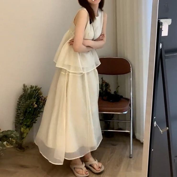 シフォンノースリーブシャツ＋ロングシフォンフレアスカート 2点