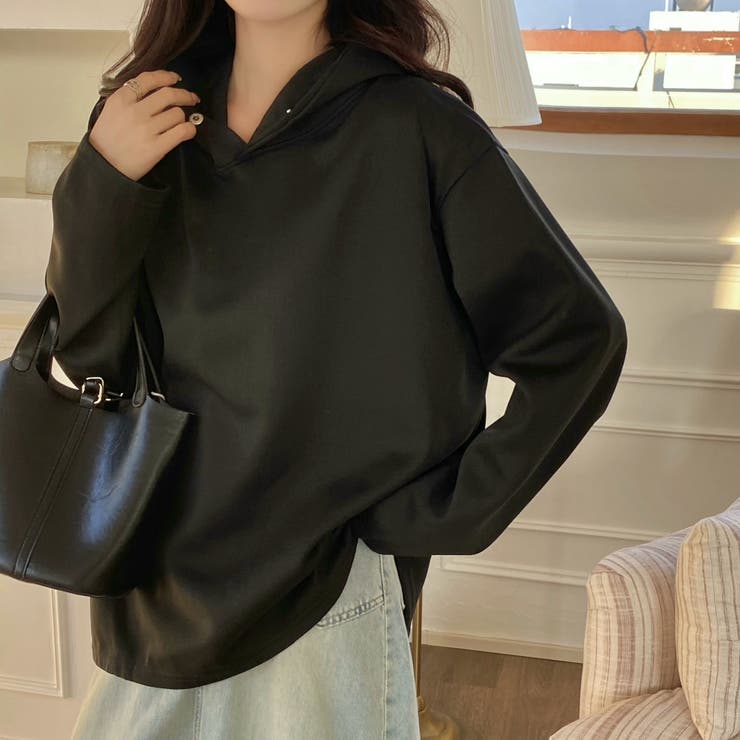 ブラック | 【春夏新作】ドットボタン付きラウンドヘムパーカー | LADY LIKE 