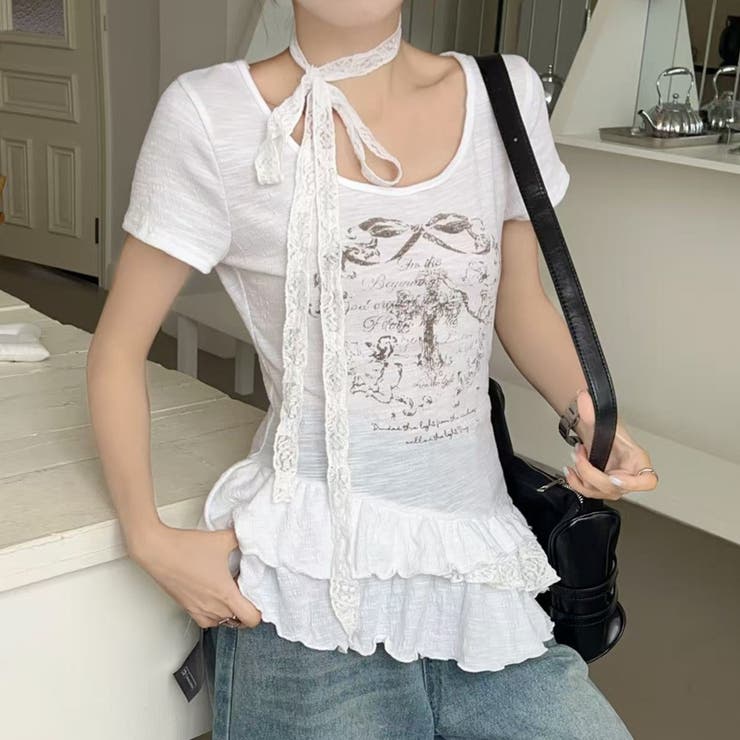 【シンプルだからこそ美しい♪】CHANEL フリル半袖トップス シンプルだからこそ美しい♪】CHANEL フリル半袖トップス