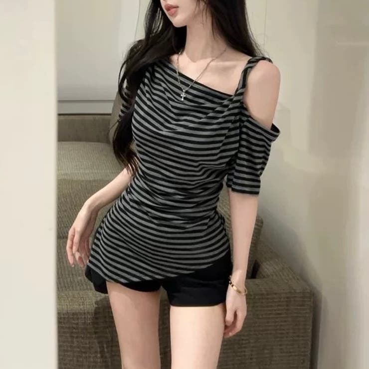 【春夏新作】ワンショルダーアシンメトリー半袖トップス | LADY LIKE  | 詳細画像2 