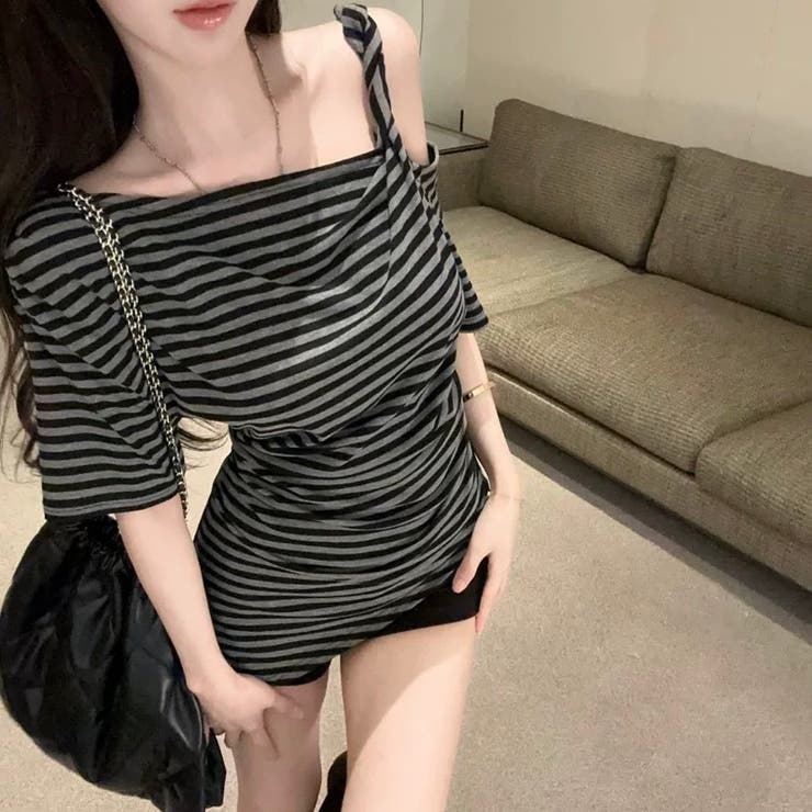 【春夏新作】ワンショルダーアシンメトリー半袖トップス | LADY LIKE  | 詳細画像5 