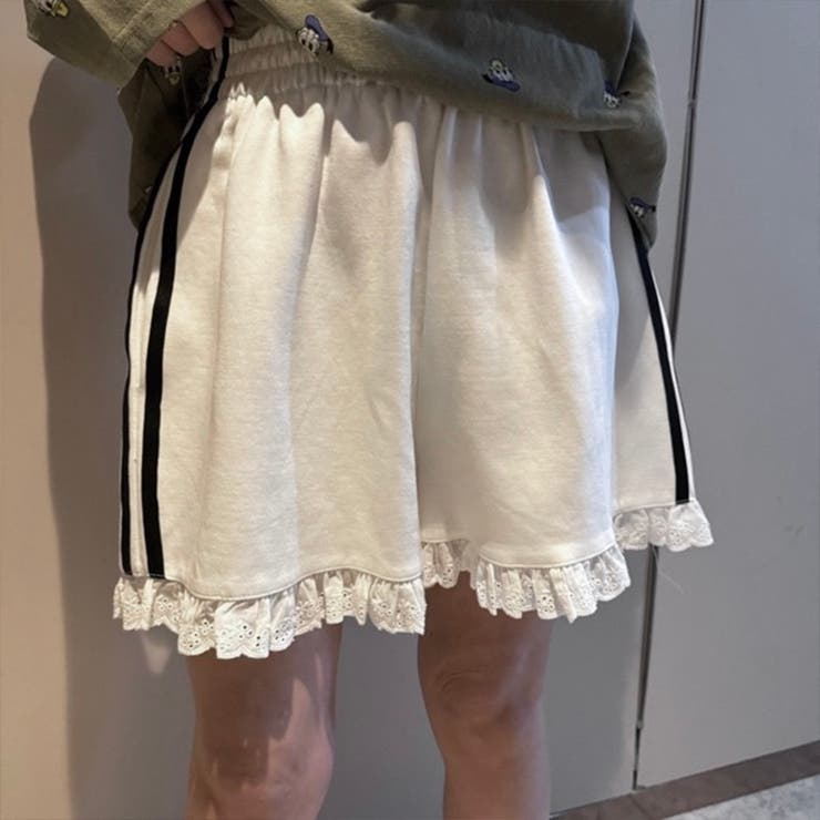 裾レースライン入りショートパンツ[品番：SHNW0011316]｜LADY