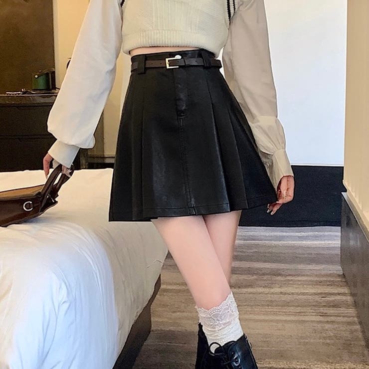 ベルト付きフェイクレザープリーツスカート[品番：SHNW0011630]｜LADY