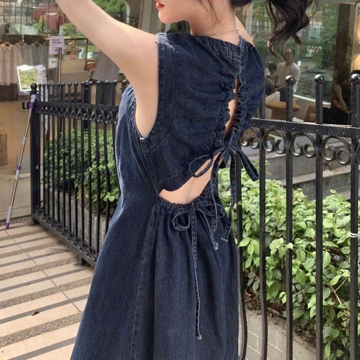 バックリボン肌見せデニムワンピース[品番：SHNW0009587]｜LADY LIKE