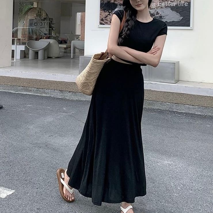 2点セット ストレッチTシャツ＆ロングスカートセットアップ[品番