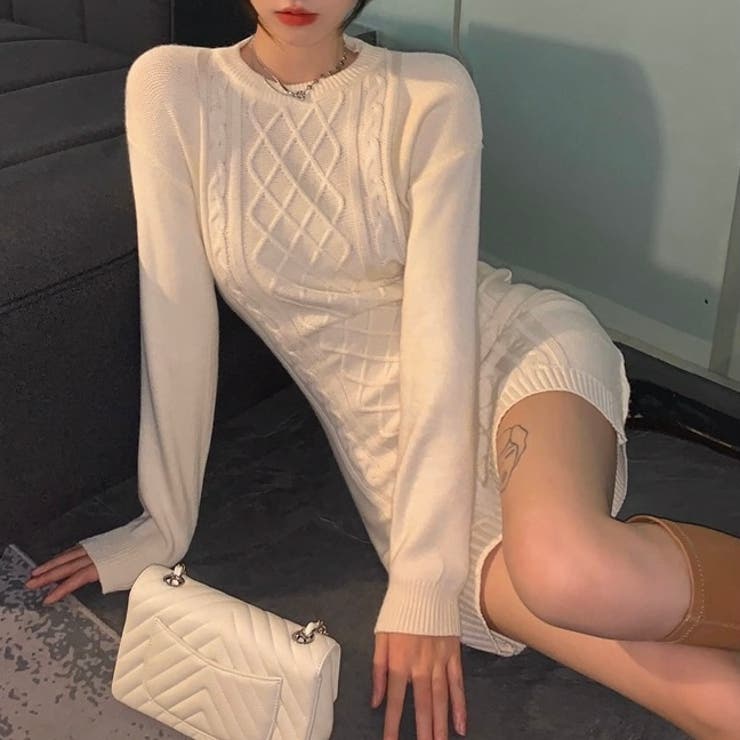 バック肌見せニットワンピース[品番：SHNW0011918]｜LADY LIKE