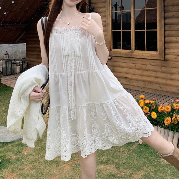 【美品】MIU MIU 膝丈ワンピース ピンク リボン 42 フレンチスリーブ セール】 【夏SALE／WEB先行カラーあり／マシンウォッシュ可