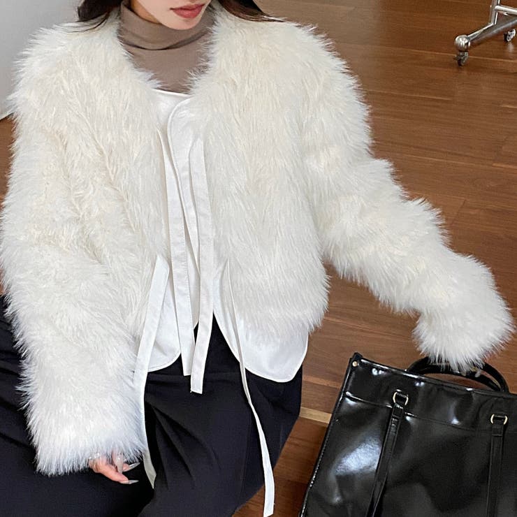 ホワイト | 異素材切替えフェイクファージャケット | LADY LIKE 