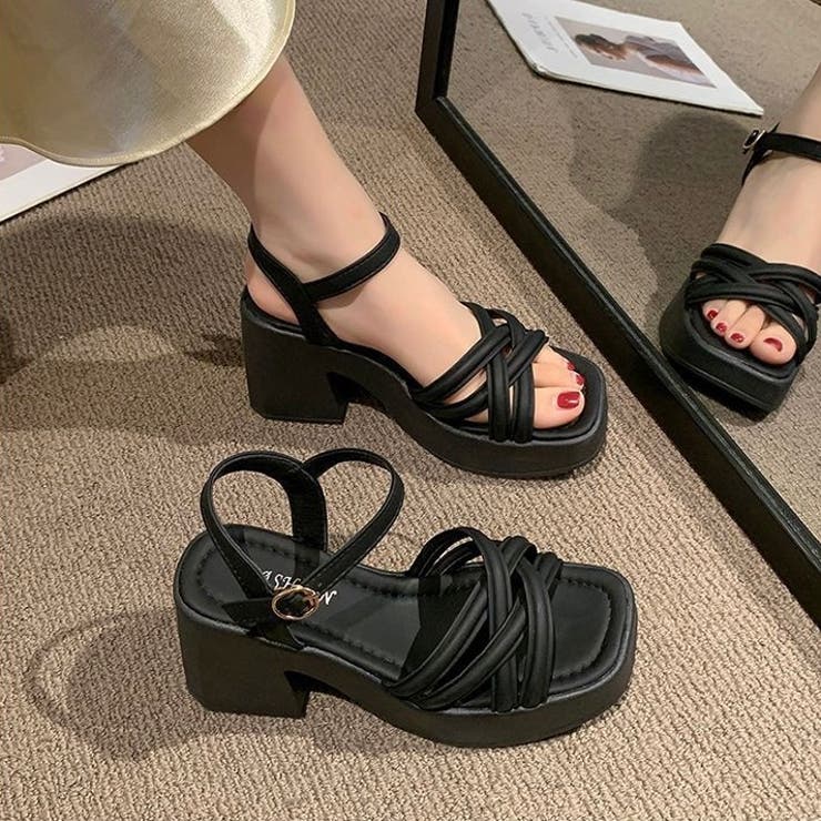 【ロゴが主役のリラクシー厚底♡】CHANEL サンダル CHANEL サンダル 厚底 ココマーク ロゴ フラップ 付属品付 37