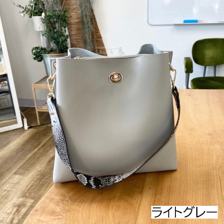 新品】arche アルシュ 本革 2wayバッグ パイソン柄-