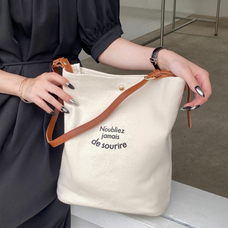 AULENTTI/オウレンティ】One Handle Bag キャメルキャメル購入店舗