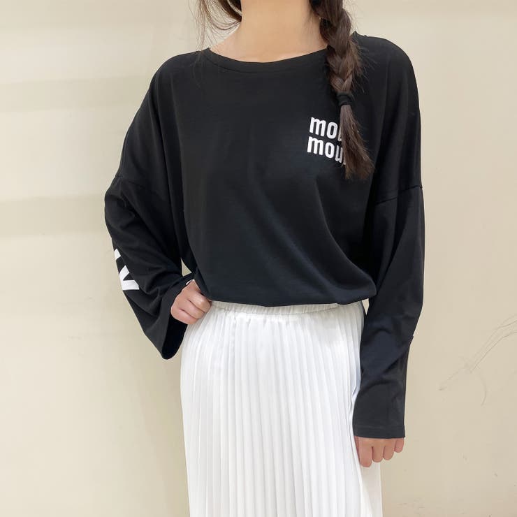 重宝するベーシックな、オーバーサイズTシャツ 韓国ファッション 春服