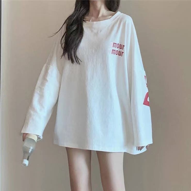 重宝するベーシックな、オーバーサイズTシャツ 韓国ファッション 春服 