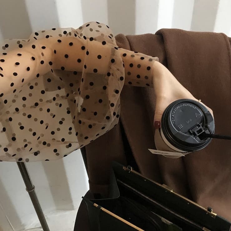 モテ愛されレディに。キャミ付きシアーブラウス 韓国ファッション 夏服 | Sibra | 詳細画像17 