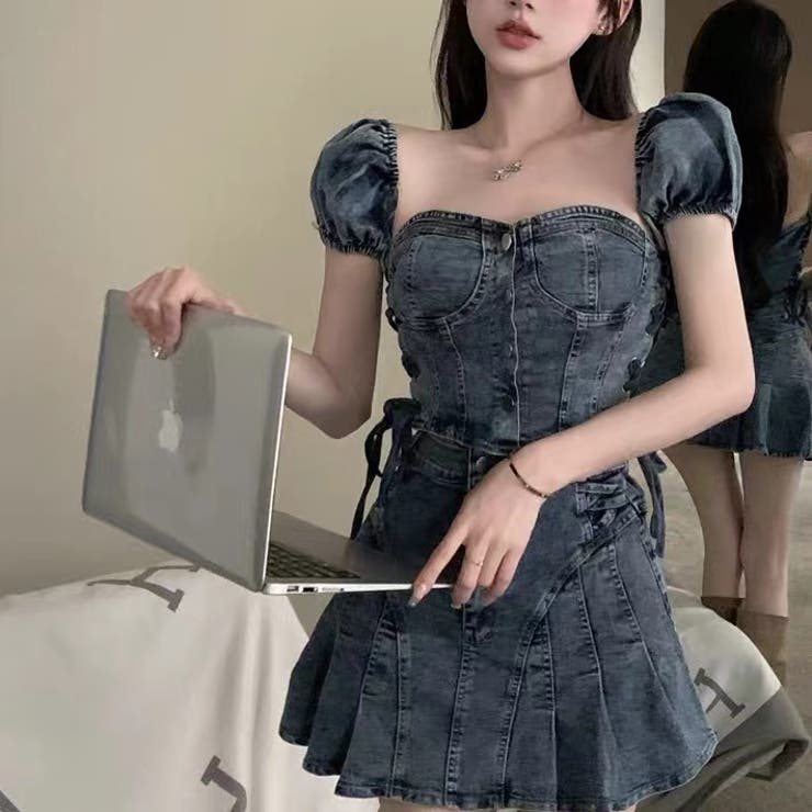 デニムミニトップス✨夏の必需品！ジップで変幻自在、お出かけやデートにぴったり antiqua デニムライクトップス レディース トップス プル