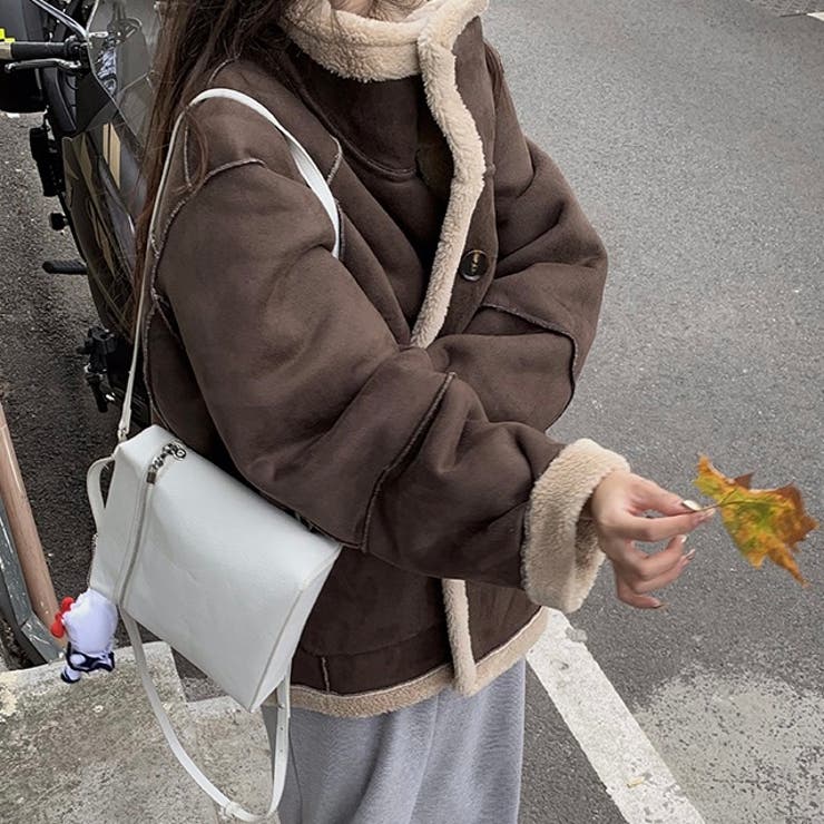 リバーシブルムートンボアジャケット 韓国ファッション 10代[品番