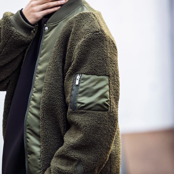 直営店 WEB限定】hummel(ヒュンメル)ボア切り替えボンバージャケット