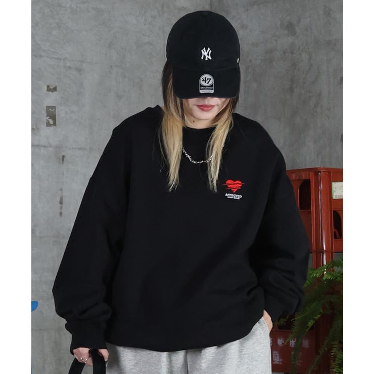 ILL S(イルズ)裏起毛 ハートワンポイント刺繍クルーネックスウェット | SHIFFON  | 詳細画像14 